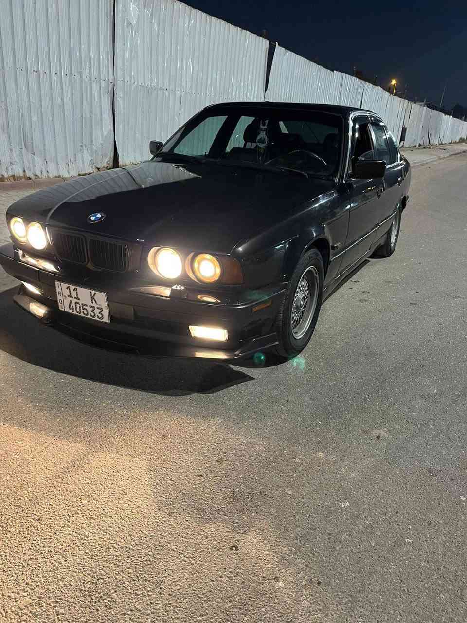 مراوس فقط با احدث وانطي فرق 535 موديل 92 ماشيه 140محرك 3500 على وضع الشركه مكفوله من الخياس فقط صبغ عام كشنات كهرباء تدفئه وتبريد العنوان بغداد الخطيب ***********
