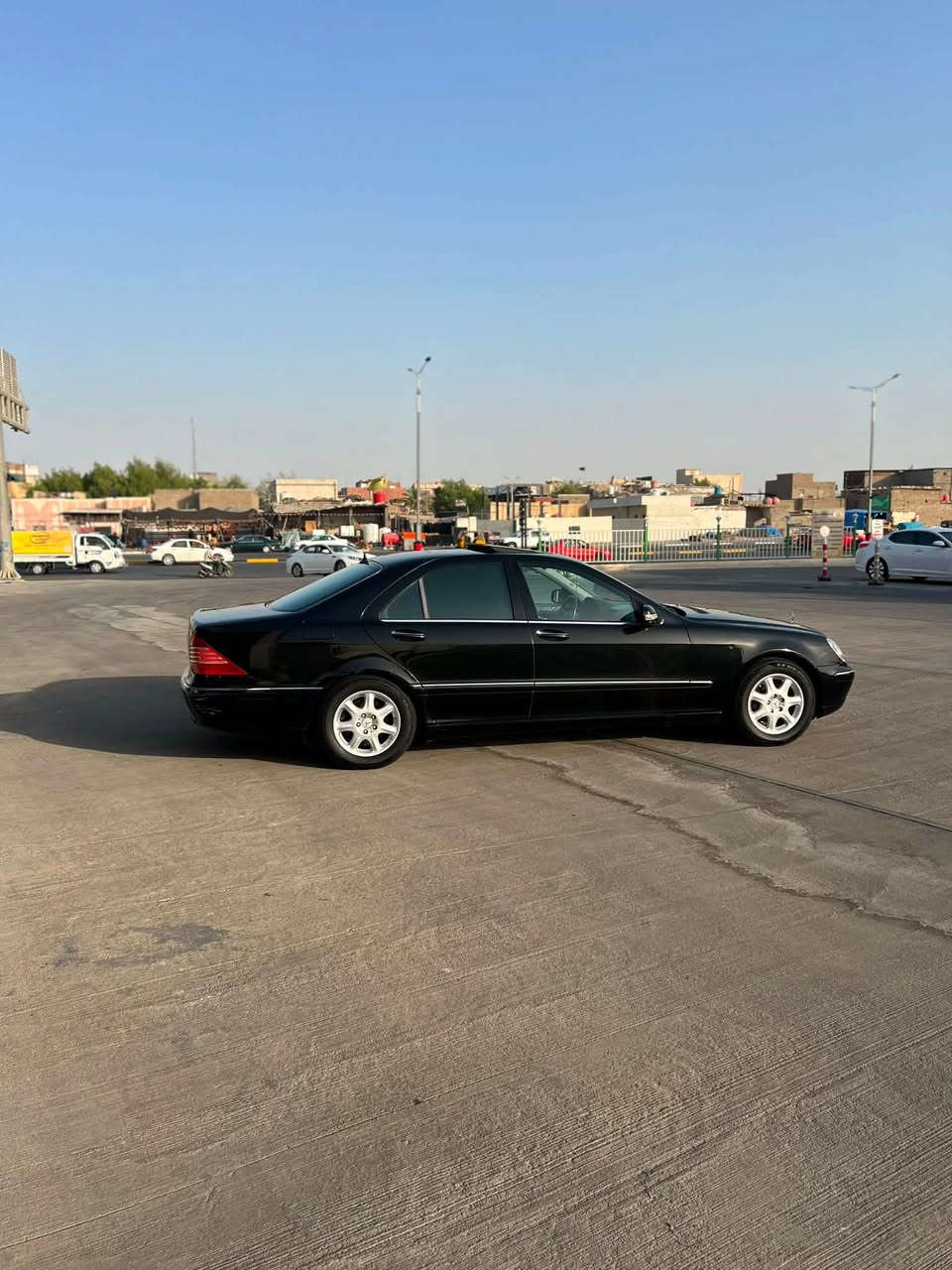 سلام عليكم اخواتي
S350

غواصه للبيع موديل 2005 اصل آخر إصدار كفاله يابان وعراق 
 مكينه خير من الله تبريد كهرباء دواخل السياره كلشي بلاد لا امبدل ولا معدل السياره جديده 

 فقط دعاميه اماميه رش فقط ماشيه 133حقيقي السياره جاهزه كلش جاملغ امامي صار بس بارد قليل باقي السياره الك حق الفحص وين ما تريد السياره اصل حديده ونقلت الها ارقام مال 2001 شرط وين يعجبك تحول مفحوصه 3 مرات بلمرور وين ما بالك روح حول ورقمها بغداد 

ياسر ابو حيدر 
***********
عنوان بصره
