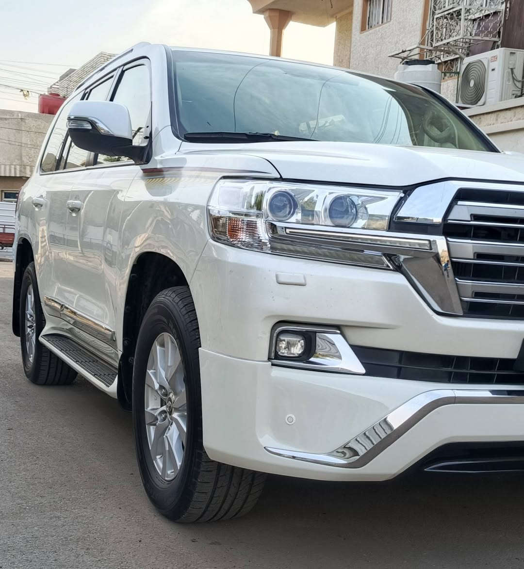 السلام عليكم
لاندكروز 2017 ابريم اصل رقم بغداد مشروع وطني ابسمي محرك 6 سلندر 

مواصفاتهه . الابريم تجي فوول 1/1

السياره كفاله عامه فقط مكان واحد Pdr

السعر 490

مكانهه بغداد
***********
