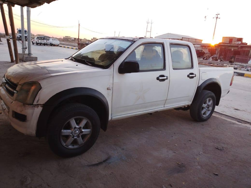 للبيع شوفر لوف 2005. مزاد وزاره الداخليه محرك وكير فيفتي. محرك كير حداديه كهربيات كله جاهزه سعره 40 ورقة وبيه مجال مكان السياره ناصريه الرفاعي ***********
