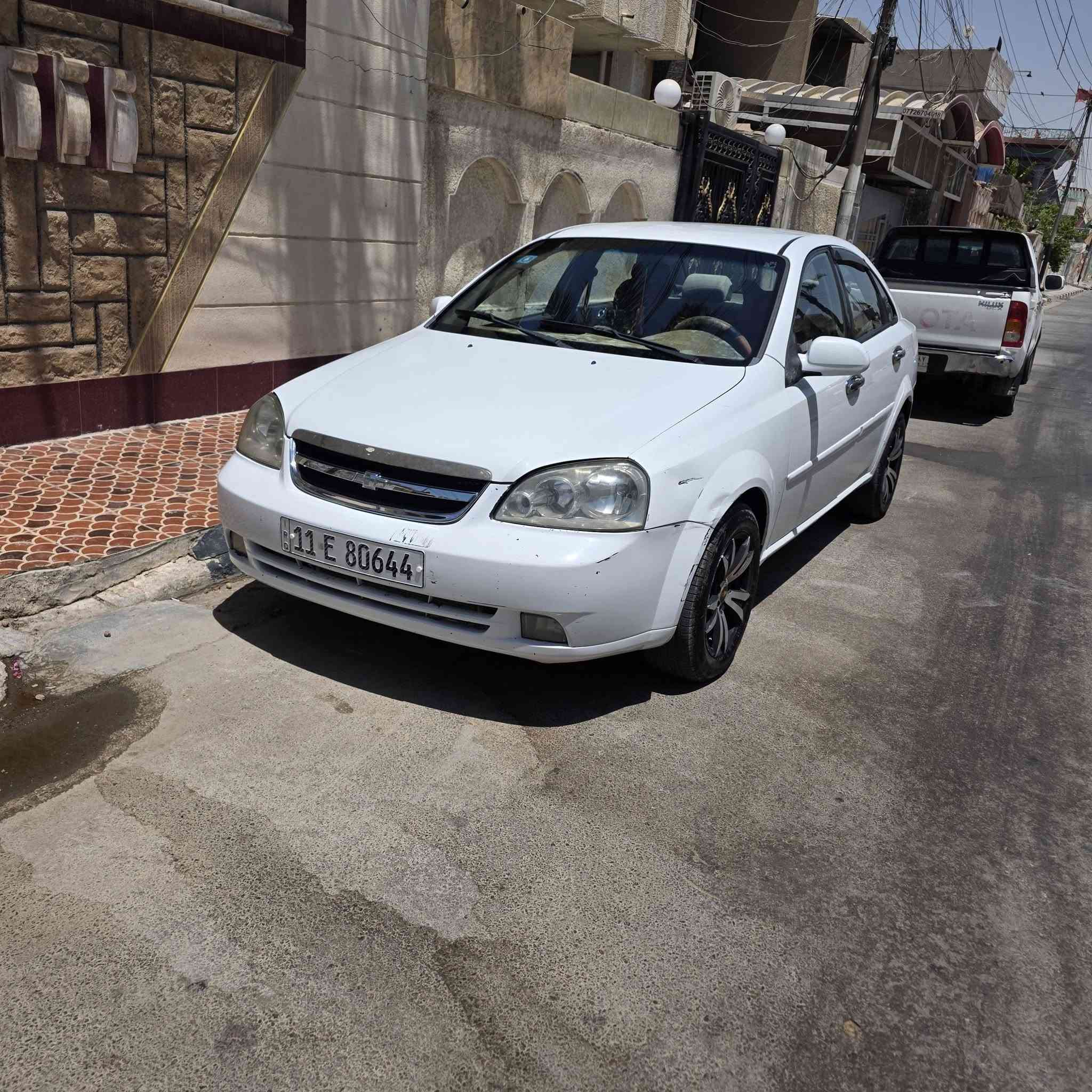 اوبترا ٢٠١٢ شركة عامة رقم بغداد ماشية فوك ١٠٠ الف كم تبديل قطعتين باب وجامللغ عكس السايق باسمي السيارة مكانها بغداد حي المعلمين 
*********** السعر ٨٠$ وبيها مجال حك الجية
