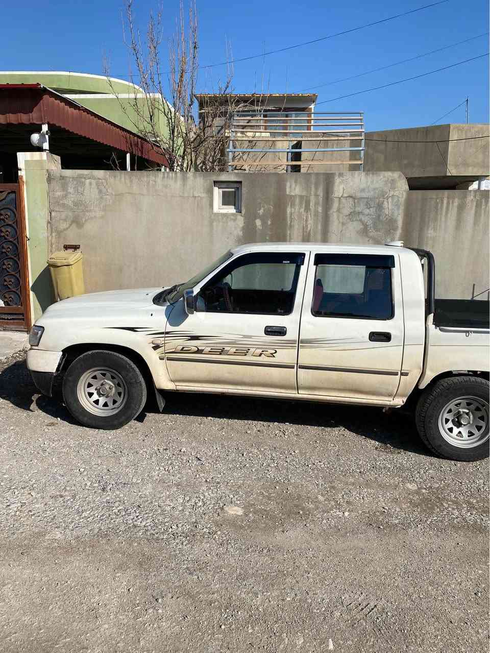 دير ٢٠٠٦ مةكينة بةخ بي سبوغ و ليدران بةشةرت كيرو مةكينة اكسل بةشةرت كارةبايات لسر بيلادي سيارةكي بي موشكيلةية *********** سوران, أربيل
