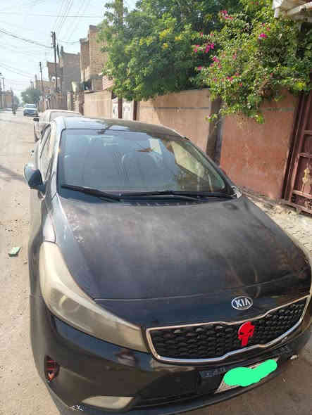 السلام عليكم سيراتو خليجي 2017 
فول ١/١   لون اسود 
محرك 2000 دووش 

( فتحة ـ بصمة - تبريد وتدفئة قطعتين ـ تبريد وتدفئة كشنات - مري شفط - خزن ميموري ـ كرسي كهرباء ـ اشارة ترحيب ـ بيها شفتات كير ايضا ـ تحكمات ستيرن ـ شاشه اعطال واندرويد ـ مثبت سرعه ـ صندوق ذكي فتح عن بعد  كل مواصفات الفول بيها مابيها كل نقص )

* فقط يرادلها صبغ حزام بسبب جراد اللون ولتتصل تكطع سعر ب الاتصال تعال شوف وبيك خير وادلل 

للاستفسار *********** بغداد
