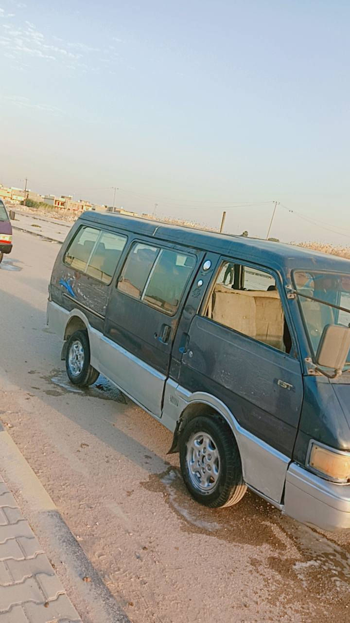 السلام عليكم كيه بسه موديل 95السياره بلاديه  تاير  نضاف باتري جديد سلف داينمو جدد السياره خير من الله عليه هيه 450 سعرة 19بيه مجال  مكان السياره بغداد محموديه  رقم *********** /***********
