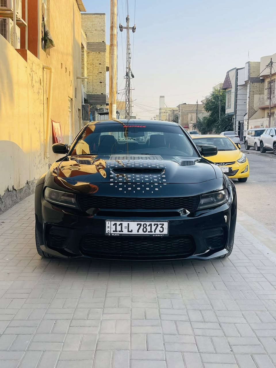 سلام عليكم شباب
جارجر سكات باك موديل ٢٠١٩  
كت وايد بدي  كامل 
 اويل كاج كان  
دركة rpm 
دبات موبار اصلية 
السيارة ستوك بدون تفريغ او اي تزويد
السياره جاهزه بدون اي نقص او ملاحظة 
مكية كير حداديه كهربائيات كفالة
حادث امريكا كشن السائق فقط حرق وصار صبغ بالقماره شي قليل
السعر ٢٠٧$
*********** متوفر واتساب
