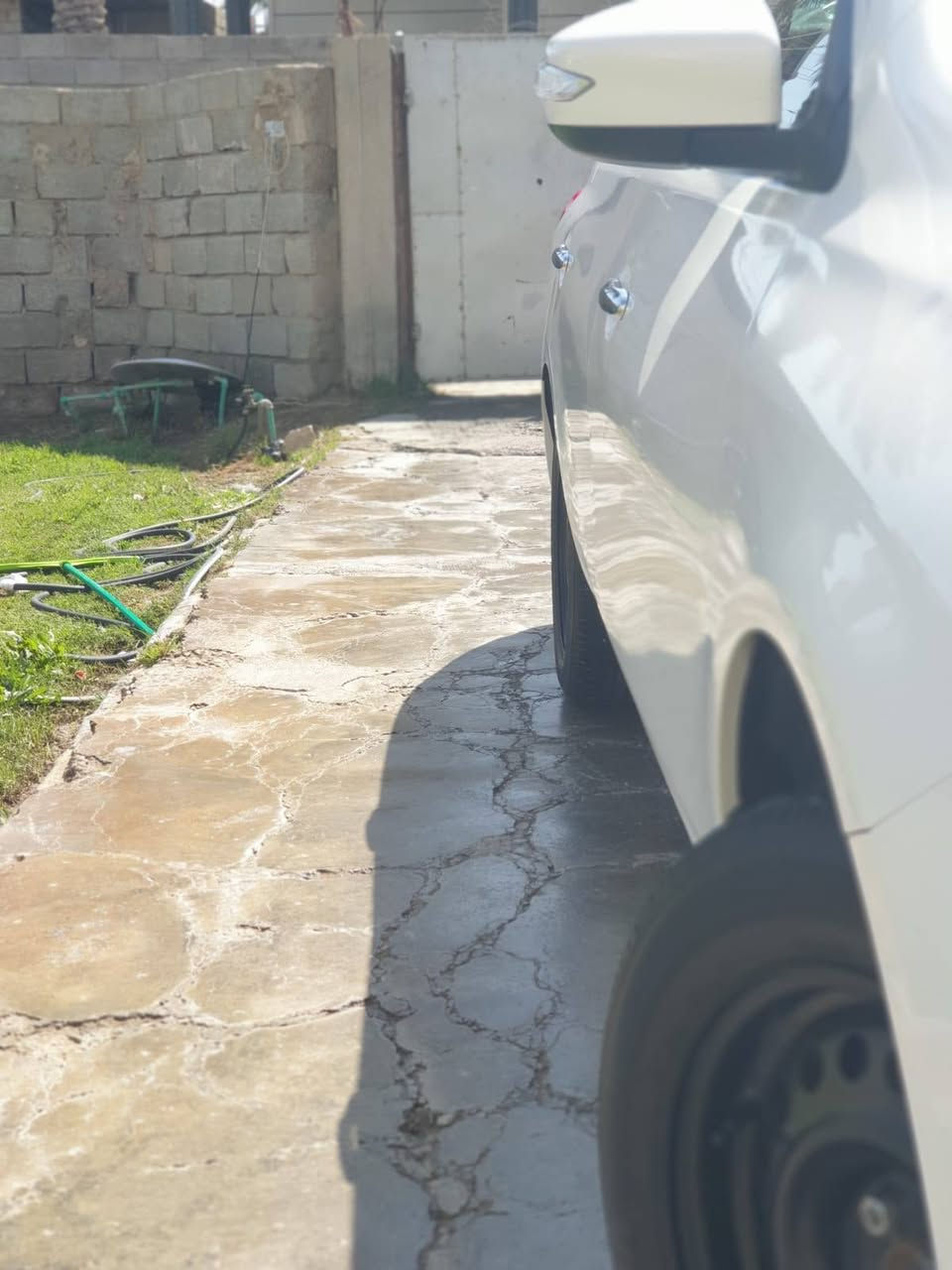 من رخصة الادمن سياره للبيع نيسان سني موديل, 2025 ماشيه 18 اخت الزيرو السياره كفاله عامه السعر المطلوب 128 ورقه وبيه مجال بصيط مكان السياره الرمادي الصوفيه البسوده الشراي يتصل ع الرقم ***********
