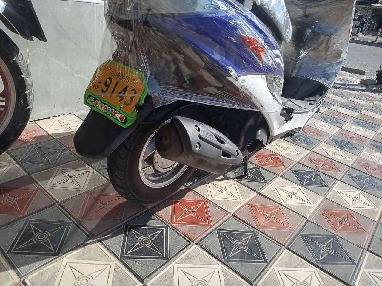 سلام عليكم ورحمه بركاته
دراجه للبيع كامكو نضيفه مجفته مره وحده بس مرتبه دراجه وسعرها 400 وبيه مجال بسيط جدا مكاني نجف الاشرف 
*********** رجاًء فقط شراي يدخلي خاص♥️
دراجات نارية @
