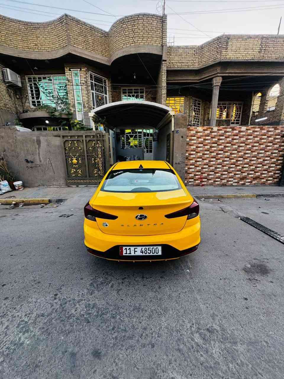 سلام عليكم النترا 2020  محرك ألفين دوش سياره جديده ما ماشيه بسمي تحويل ثاني يوم حادث امريكا سياره تخم تاير جديد سدر امامي خلفي مال شركه 
عنون سياره بغداد مدينه الاورفلي 
سعر 125 قفل من الأخير 
لهاتف ***********
