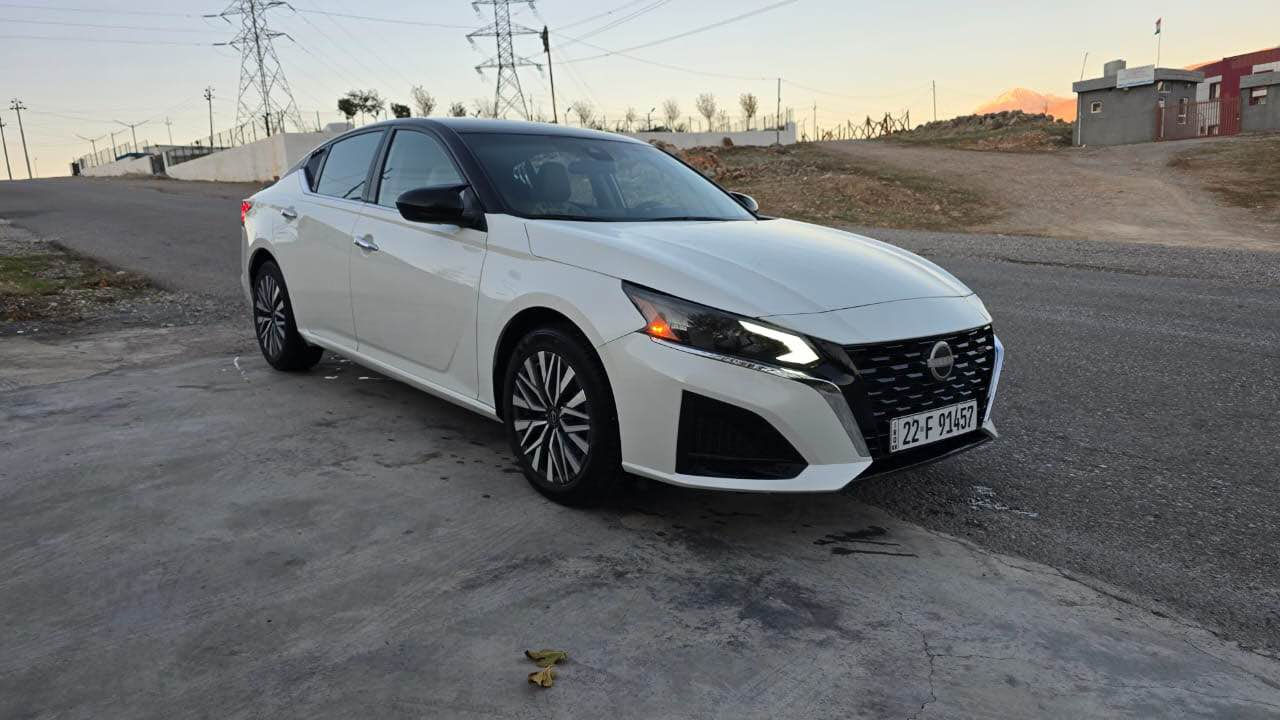 نیسان ئالتیما ٢٠٢٤ sv 
30هەزار کم  
گئر مەکینە تەحویل خرامە بەشەرت 
سحر خوار بازار
رەقەم شانسیم دا نایە  
شوئن رواندز 
رەقەم تەلە فۆن *********** سوران, أربيل
