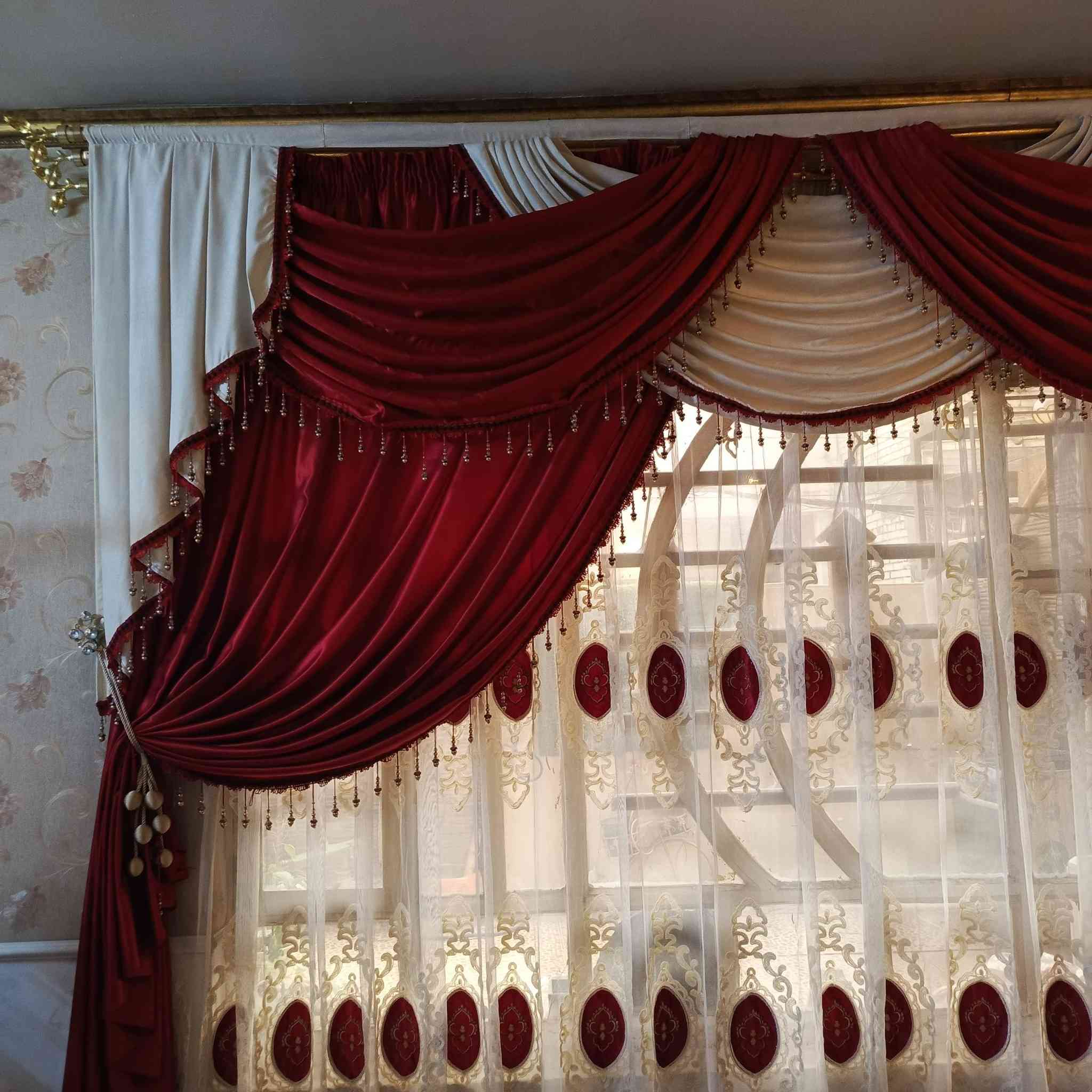 برده للبيع 
الأمين الثانيه قرب سوق الشهداء 
***********
