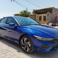 النترا للبيع ليمتد خمس كاميرات داخل ابيض ملكي موديل 2024 ماشي 45 ميل. ...