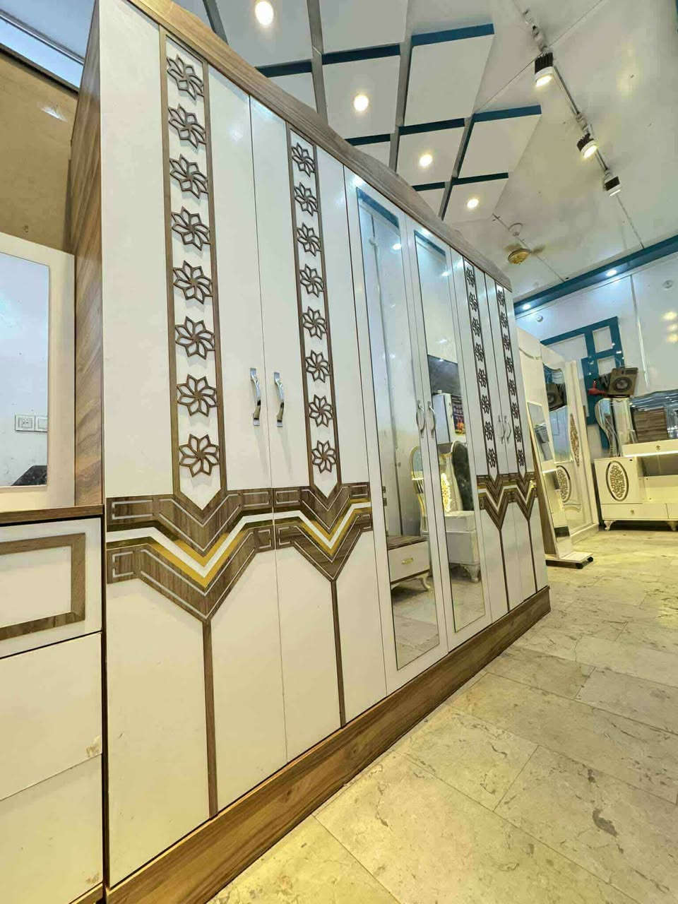 غرفة نوم 5قطع نظيفه وحلوه سعر 380 النجف, العراق


**إذا كنت صاحب هذا الإعلان وتريد حذفه لأي سبب، رجاءا أرسل رسالة إلى الدعم الفني**