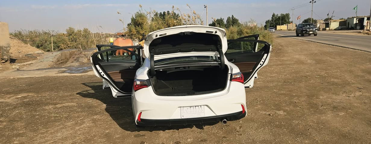 هوندا اكورا للبيع والمراوس 
  موديل ٢٠٢٠٠معوقين بغداد  
محرك ٢٤٠٠
كير عادي  واوتماتيك 
 شفتات  بالستيرن  للعادي 
كشنات  جلد 
تدفئه  كشنات  
وضعيات  كشن  حفظ
الايت  اوتماتيك  يعني  يشغل عللي وتاصي  حسب  طريق 
لايت  زنون  
بنوراما 
شاشتين  ١ اندر ويد  و٢ كار  بلي 
تشغيل  عن  بعد  
جامات   عن  طريق  البصمه  تنزل 
رادار  امامي  وخلفي  
 مثبت  سرعه   
ومثبت  عدم نحراف  
قياده ذاتيه
 حادثها  جاملغ ايمن جهه اليمنا   والجاملغ  الجه اليسرى والباب   بيهن صبغ   
 ايرباك  دركه  فقط   طاك 
تخم  تاير جديد
باتري  جديد 
ماشيه ٨٦ الف ميل
حداديتها ٥٠%
نقصها  شباك امامي 
١٢٥ وبيها مجال  حق نواقصها


**إذا كنت صاحب هذا الإعلان وتريد حذفه لأي سبب، رجاءا أرسل رسالة إلى الدعم الفني**