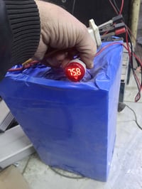 بطاريه لثسوم فسفات الحديد ضخمه 72 فولت 60 امبير قويه جدا وثقيله سعر 40...