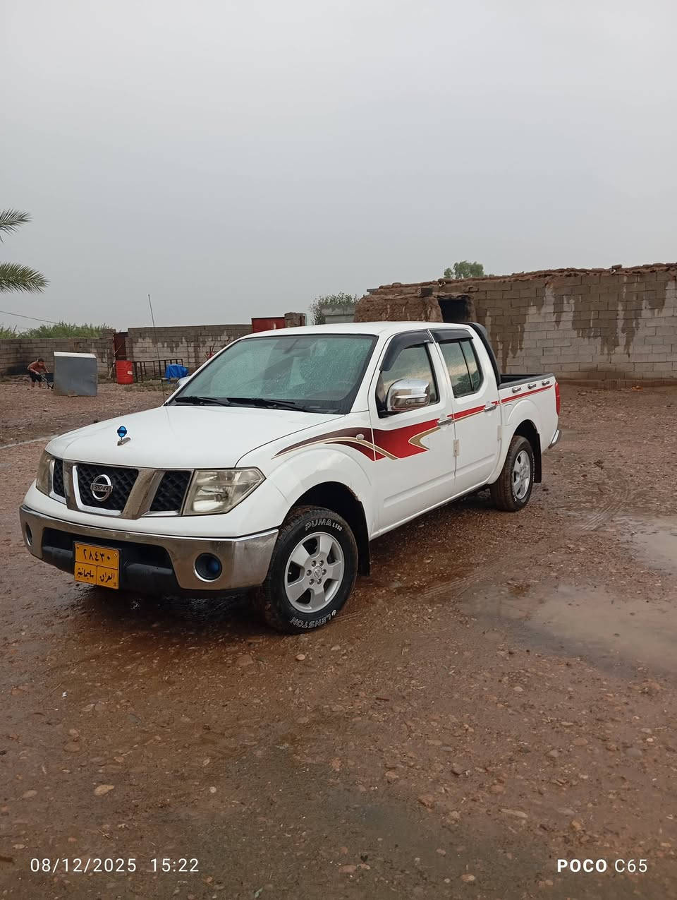 نيفاره كير للبيع تخم تاير بيه تلث قطع سياره نضيفه حيل  موديل 2009لاصرف لابخار رقم سليمانيه السعر105بيه مجال ***********
