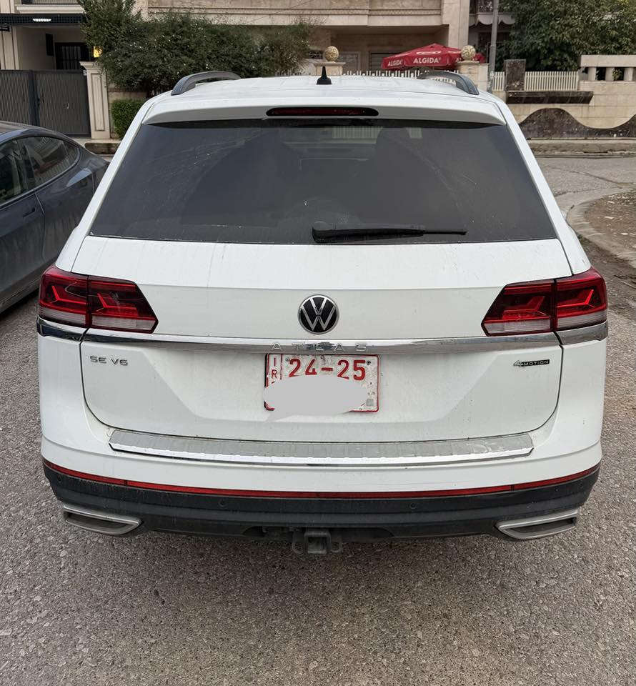 بسم الله الرحمن الرحيم
Volkswagen Atlas SE 2023
حجم المحرك - V6 سلندر 3.6L
السعر - 24000$
السيارة صبغ باب خلفي يمين+جزاء من الدوسه الباقي تعديل بارد+BDR 
 البچم والخلف كبس أيرباك البرده والكشن ومرجعه سستم صور الحادث موجوده مع الصور 
عدد المقاعد 7 راكب
رقم الشاصي 1V2KR2CA2PC524739
عداد المسافة - 59 ألف mi
المواصفات - SE

بانوراما 

دشبول ديجيتال
بصمة تشغيل
بصمة أبواب
تشغيل عن بعد dRemote Start
صندوق شفط كهربائي 
رادار أمامي - تحديد مسار
رادار جانبي نقاط عمياء
رادار خلفي تحذير من الاصطدام
تبريد مركزي لمس
كشنات جلد+تدفئة
كشنات كهرباء
هاند بريك بصمة
مانع انزلاق+AB
شاشة كبيرة لمس
حساسات خلفية+ كاميرا 
البواب الخلفيه بردات
تحكمات استيرن
اوتو ستارت Auto start 
اوتو ستوب Auto Stop 
منافذ AUX+USB
وبقية المواصفات المعروفة

السياره كاتي دهوك بعده ممخرجه 
تترقم شمالي
مكان السياره أربيل
 ***********
