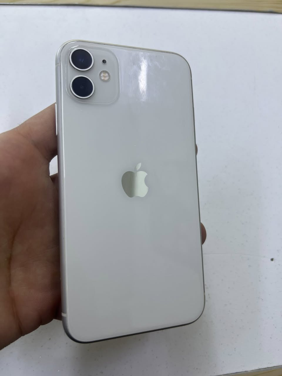 ايفون ١١
نورمان ما مفتوح ما مبدل شي ما يعبر هواء

ذاكره ١٢٨
بطاريه ٨٥
تك نموذج m
السعر ٢٧٥ بي مجال
اتصال *********** او خاص
