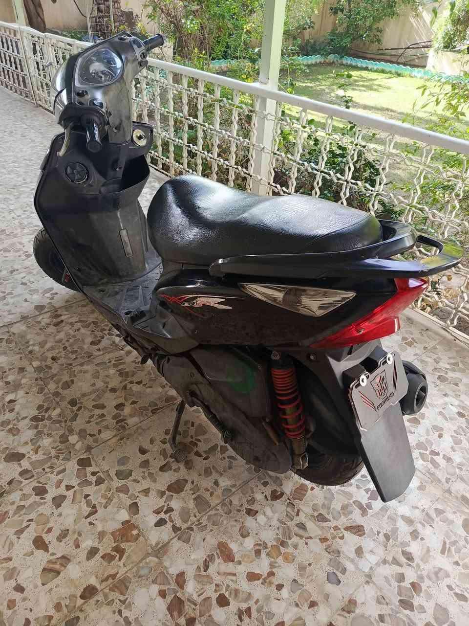 سلام عليكم 
دراجه للبيع ماكس ثعلب ***********
