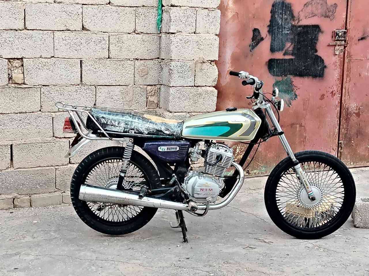 سلام عليكم
دراجه كلك للبيع
2021
مكينه كفاله من لفتح
جاهزه بلاجكتور
باتري جديد
تايرات دبلات
تانكي كله جديد
نقصهه فقط كشن
ب375 
مكاني شطره
***********
