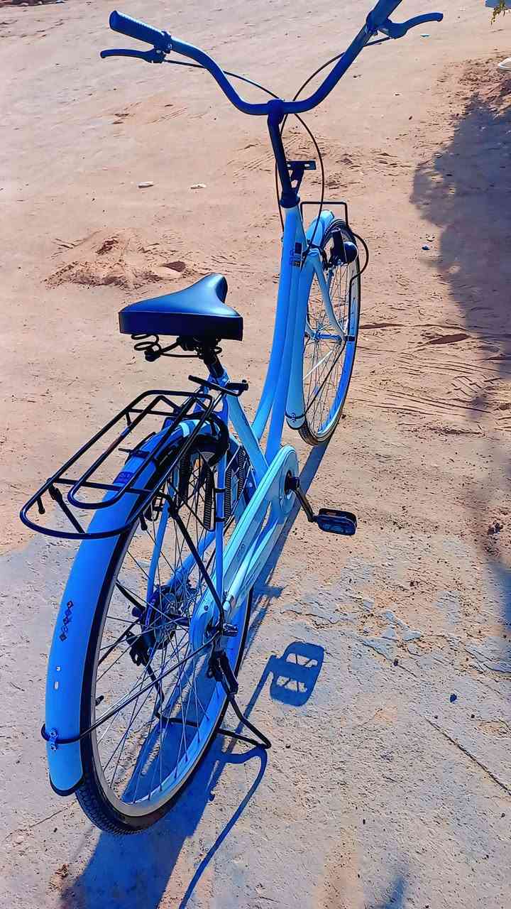 سلام عليكم بايسكل بطه حجم 26 مديل 2022 للبيع الون ابيض البايسكل جديد قبل اسبوع أخذته الله شاهد البايسكل نضيف كلش النضافه 100% السعر 160 وبي مجال العنوان كربلاء 
الخاص 24 ساعه مفتوح
للستفسار هــ***********
