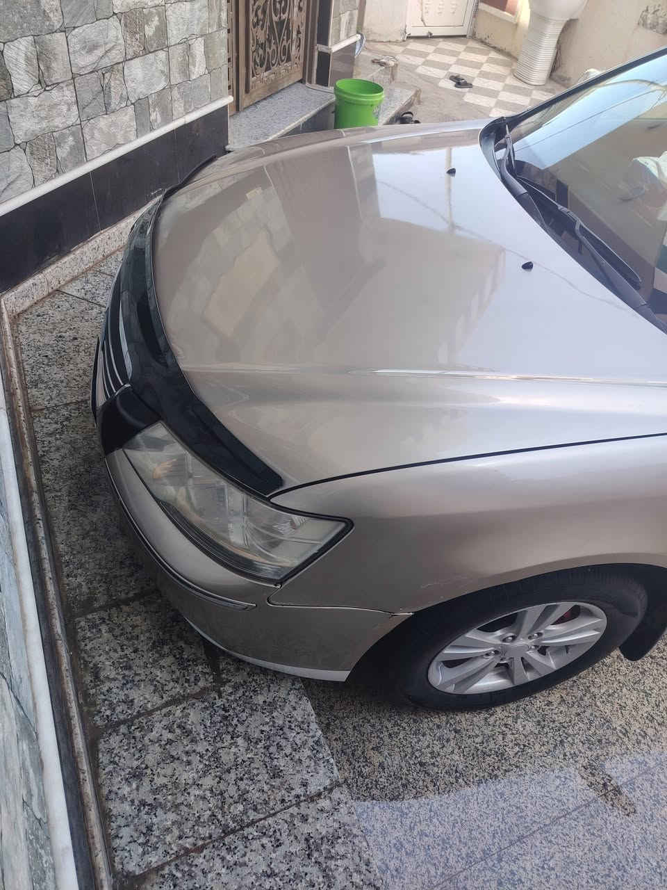 السلام عليكم سوناتا ٢٠٠٨ رقم بغداد انكليزي محرك وكير وحداديه وتخم تاير وتبريد سياره جاهزه بيه قطع ابيع حزام السعر 95 وبيها مجال مكان بابل  للاستفسار الاتصال ***********

