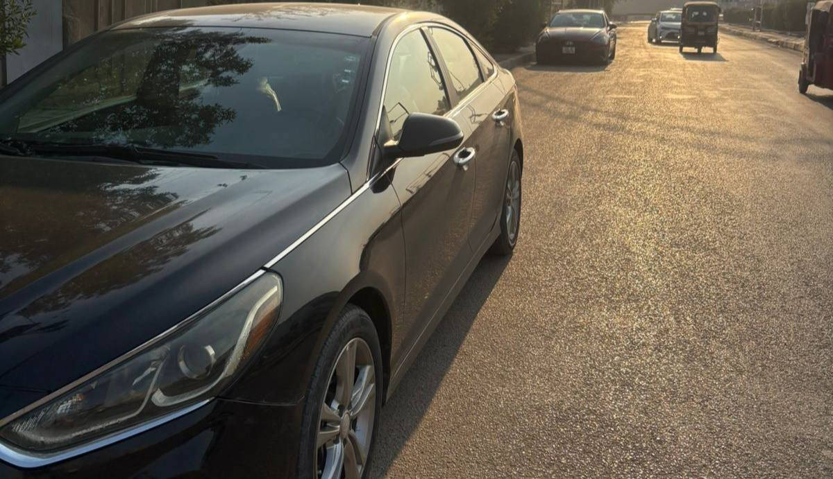 سوناتا 2018  وارد امريكي بدون حادث في امريكا فقط دعاميه السياره بأسمي تحويل مباشر

🟪 السعر  :: الطلب في التعليقات ويوصلك مباشرة ✍️ 📩

مواصفات السيارة 
بصمه 
تدفئه كشنات
اشاير بالمرايه
نقطه عمياء
محرك 2400 GDI
مثبت سرعه
شاشه وكامرا بلادي 
لايت زينون 
كشن السايق كهربائي
ماشيه 71 الف
السونار مرفق بالمنشور
مكان السياره بغداد الشعب السريدات 

رقم صاحب السيارة 
***********
