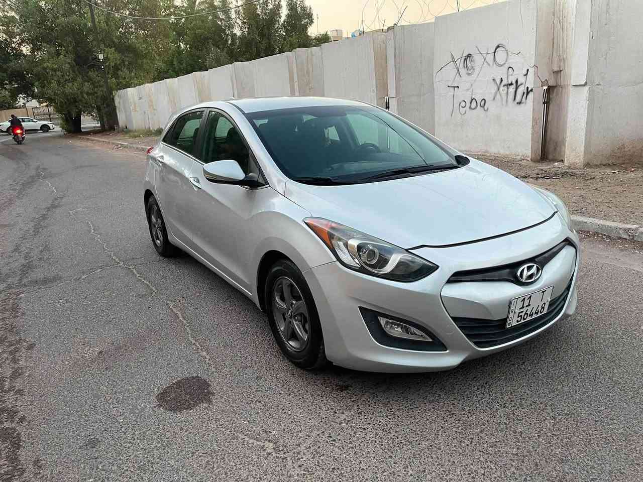 النترا GT رقم بغداد 2016 
مكان السيارة الاعضمية
سيارة جاهزة كير ومكينة وصدر وتبريد وتخم تاير قبل سبوع اصلي بدون اي نقص سيارة بيهة بنيد فقط صبغ ماشية 30 الف ميل
مواصفات بصمة تشغيل +ابواب+جنطة  كشنات كهرباء وتدفئة فول تحكم ستيرن ستيرن ثلاث وضعيات نضام ايكو اقتصادي حساس ضغط الطارات السعر 98
***********
