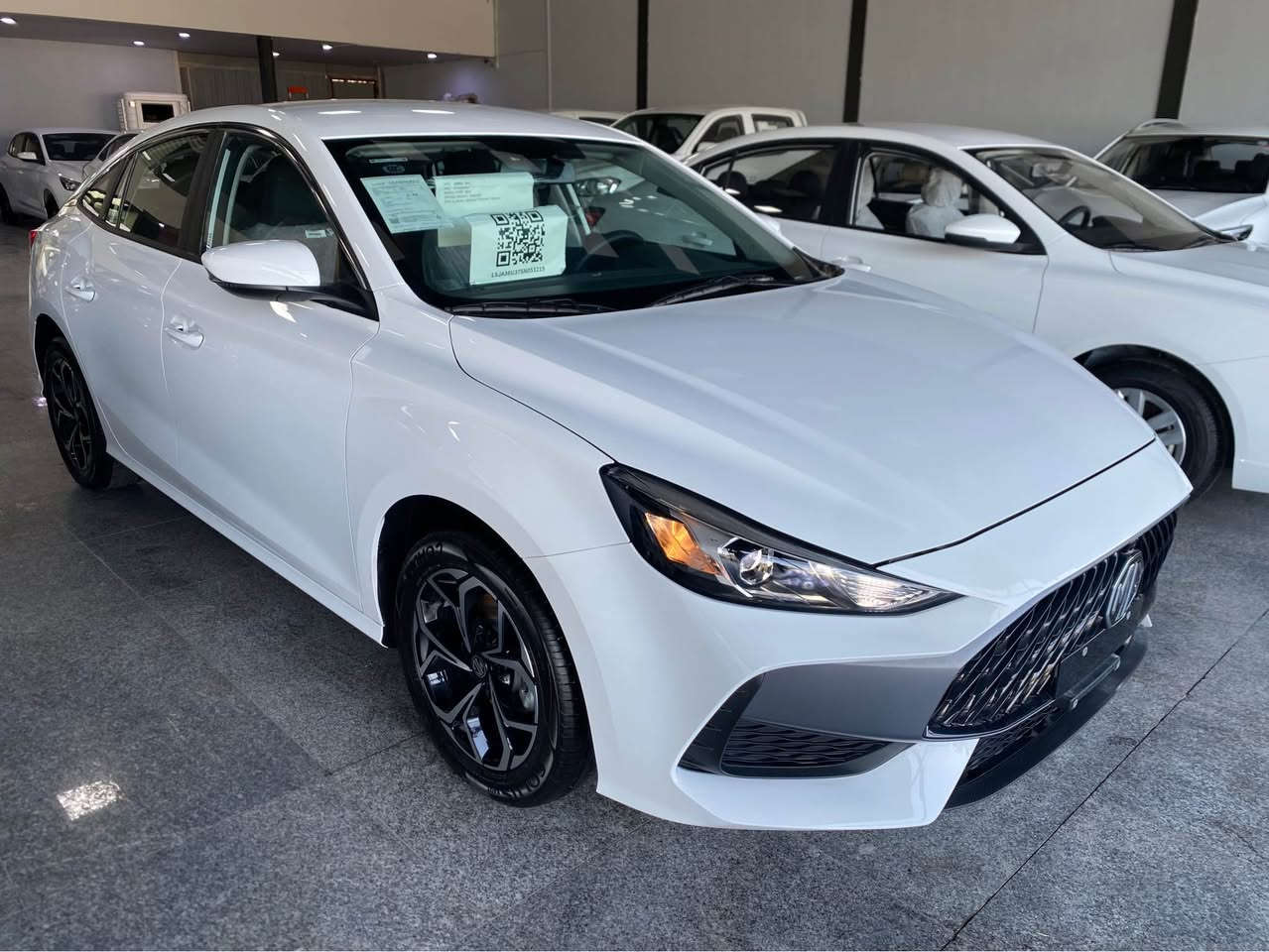 ئێم جی  MG GT 2025 Sport گێڕ عادی
صفر كم.مواصفات.بەصمة.شاشەوكاميرا.
حساس.ئاوێنە ئیشارەت.لايت زينۆن. ڤۆلیۆم
مكان : أربيل.  ١٠٠ متری معرض تۆپ کارس 
سعر ٩٧ورقە.  موبایل *********** أربيل, العراق
