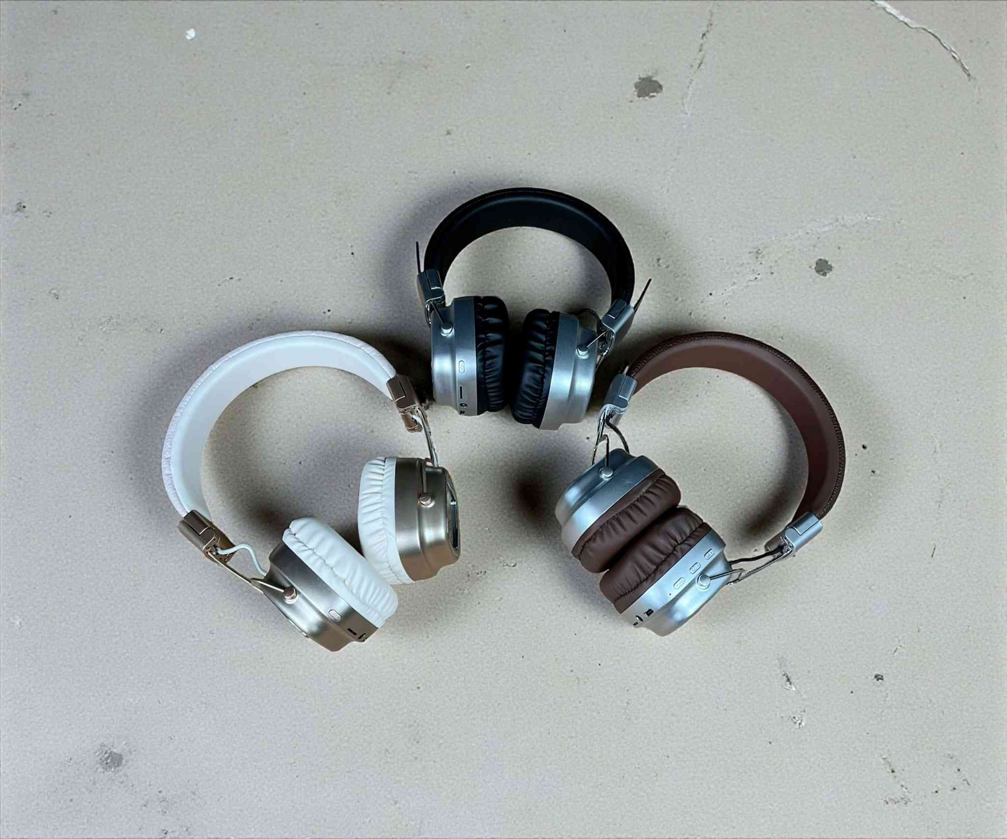 سماعات بلوتوث مع اضاءةبعرض خاص


**إذا كنت صاحب هذا الإعلان وتريد حذفه لأي سبب، رجاءا أرسل رسالة إلى الدعم الفني**