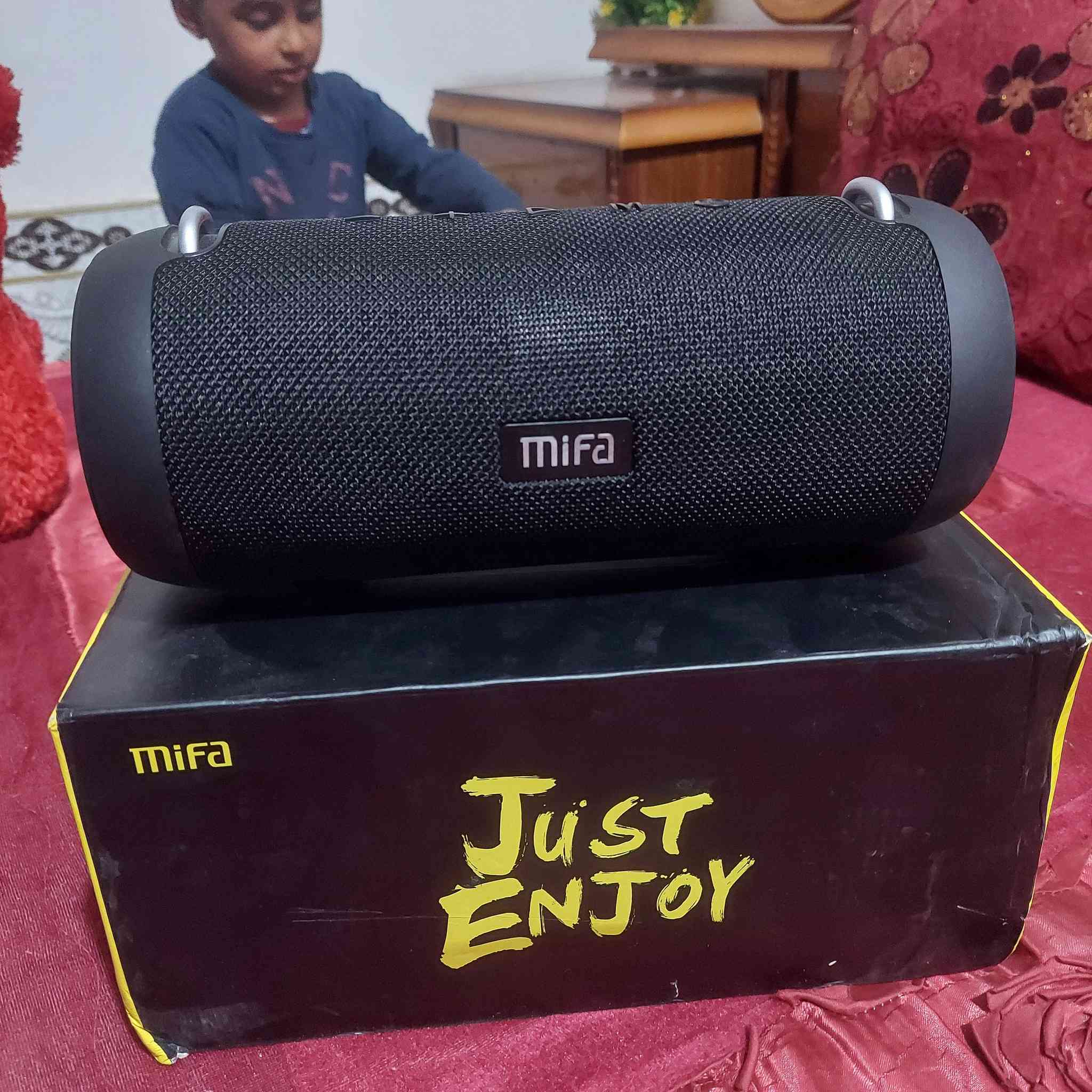 متوفرات سبيكرات من شركة معروفة
لا يوجد توصيل مكاني بصرة


**إذا كنت صاحب هذا الإعلان وتريد حذفه لأي سبب، رجاءا أرسل رسالة إلى الدعم الفني**