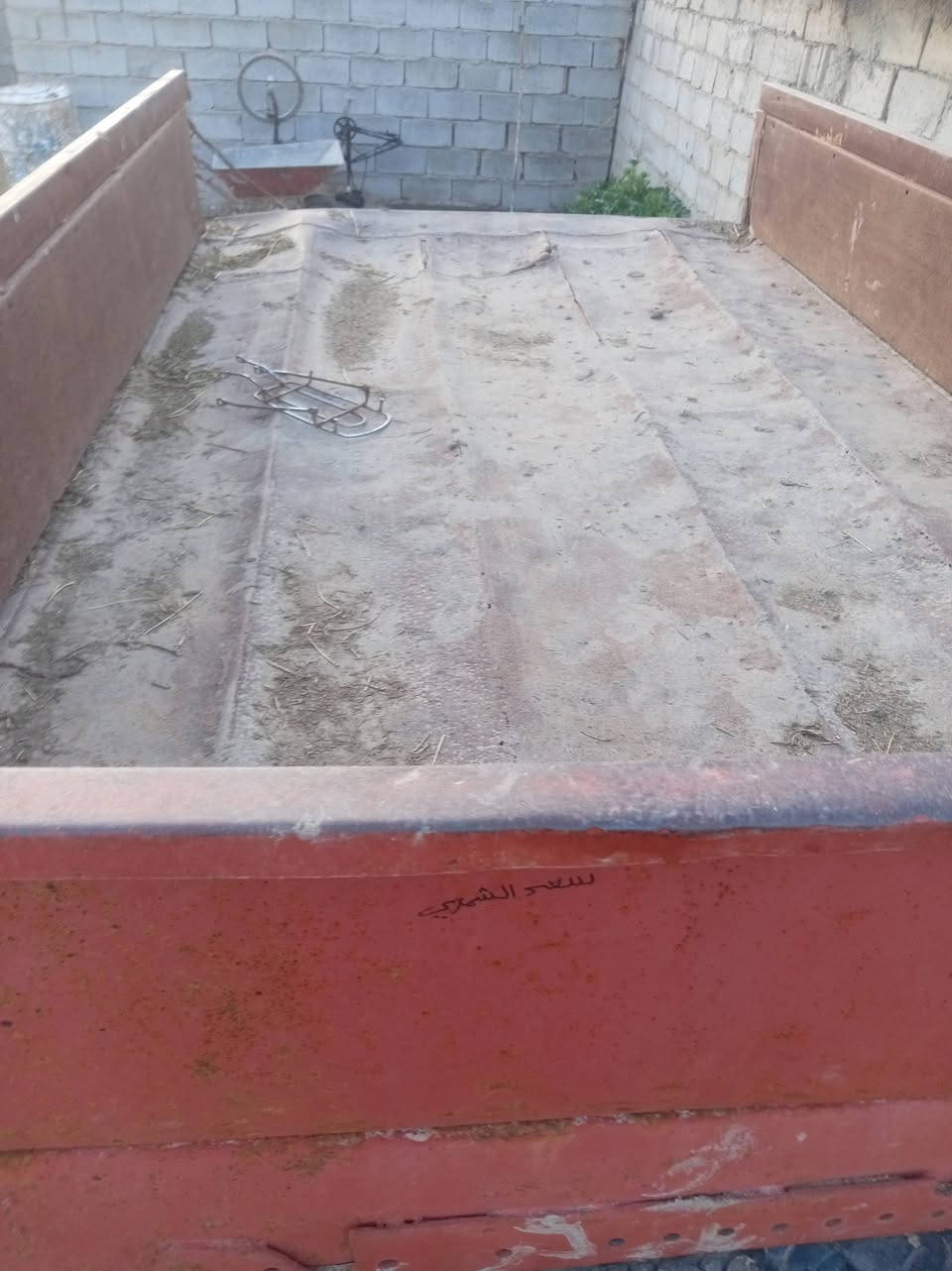 اسلام عليكم عربانه للبيع
سعرها ٩٠٠ وبيها مجال
عنوان بغداد الرضوانيه الشرقيه
قريب ع دولي 
***********
