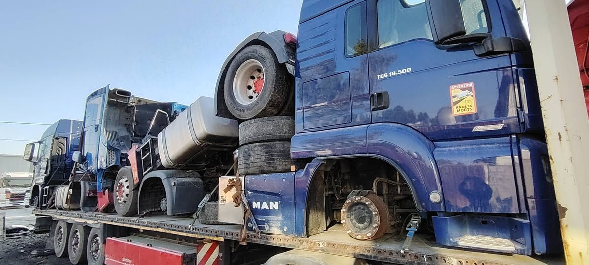 مان GTX 500 2019 عدد 3 محركاتهم عاطلة كامل مواصفات و كلش نظيف
السعر 175 ورقة للقطعة 
واتساب ***********
