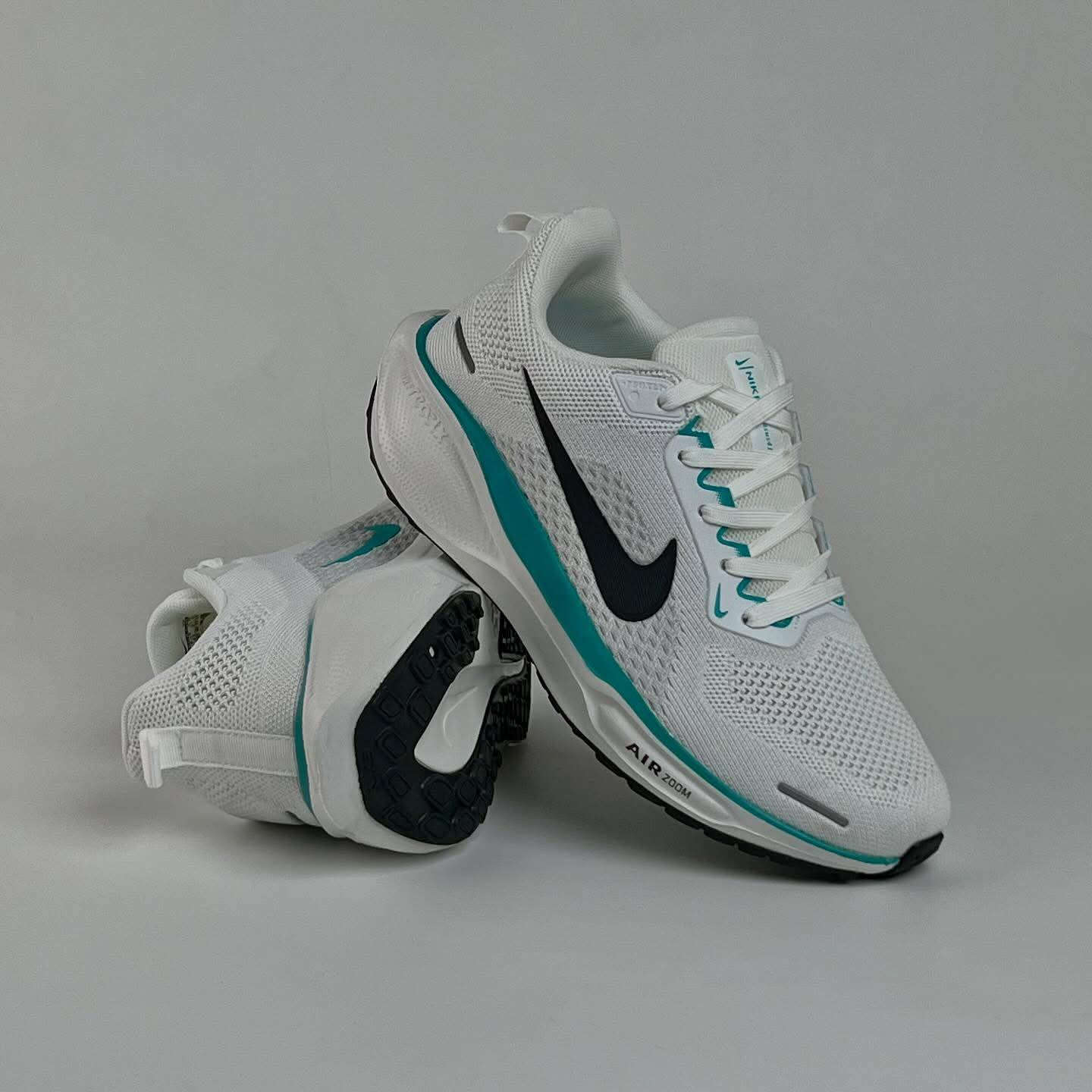 تخفيض بمناسبة العيد
حذاء جديد فيتنامي جديد  غير مستخدم متوفر قياسات وموديلات تفاصيل وحجز خاص توصيل اربيل مجاني


**إذا كنت صاحب هذا الإعلان وتريد حذفه لأي سبب، رجاءا أرسل رسالة إلى الدعم الفني**