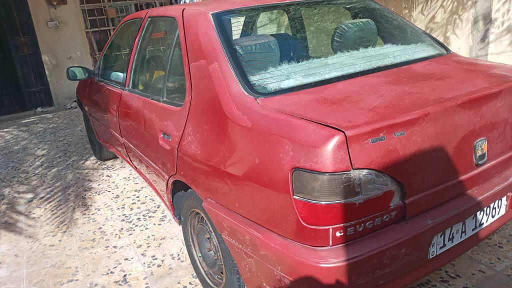 بيجو فرنسي
 محرك وكير كورلا بيكاتشو اوتماتيك جدد 
رقم بصرة انكليزي جديد باسمي
 تخم تاير
السعر ٣٠
للاستفسار *********** الزبير, البصرة
