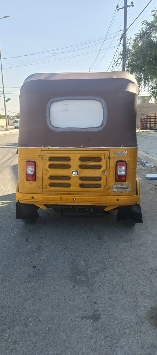 عشرين شهر الخامس معمره بس دوسات بيه رقم وسنويه تحويل ثاني يوم سته ونص وبيه مجال قليل ***********
