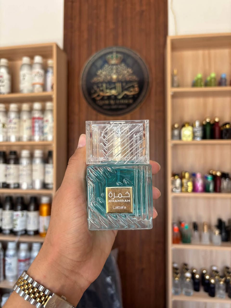 ✨ ريحة مميزة… تحضر قبلك وتفضل بعدك 🌸🤍
مع صاحب السعادة للعطور والزيوت العطرية
عالم متكامل من الزيوت الخام والطبيعية البيور 🌿
وتركيبات شرقي وغربي تناسب كل ذوق ومناسبة مختلفة ✨

👌 اختار عطرك على مزاجك وسيب انطباعك الخاص
ثبات مميز وروائح تخطف من أول تجربة 💫

📲 للطلب واتساب:
https://wa.me/201028653795

🔥 عروضنا أول بأول:
https://t.me/+Q2-2A-JijVBlZDRk


**إذا كنت صاحب هذا الإعلان وتريد حذفه لأي سبب، رجاءا أرسل رسالة إلى الدعم الفني**