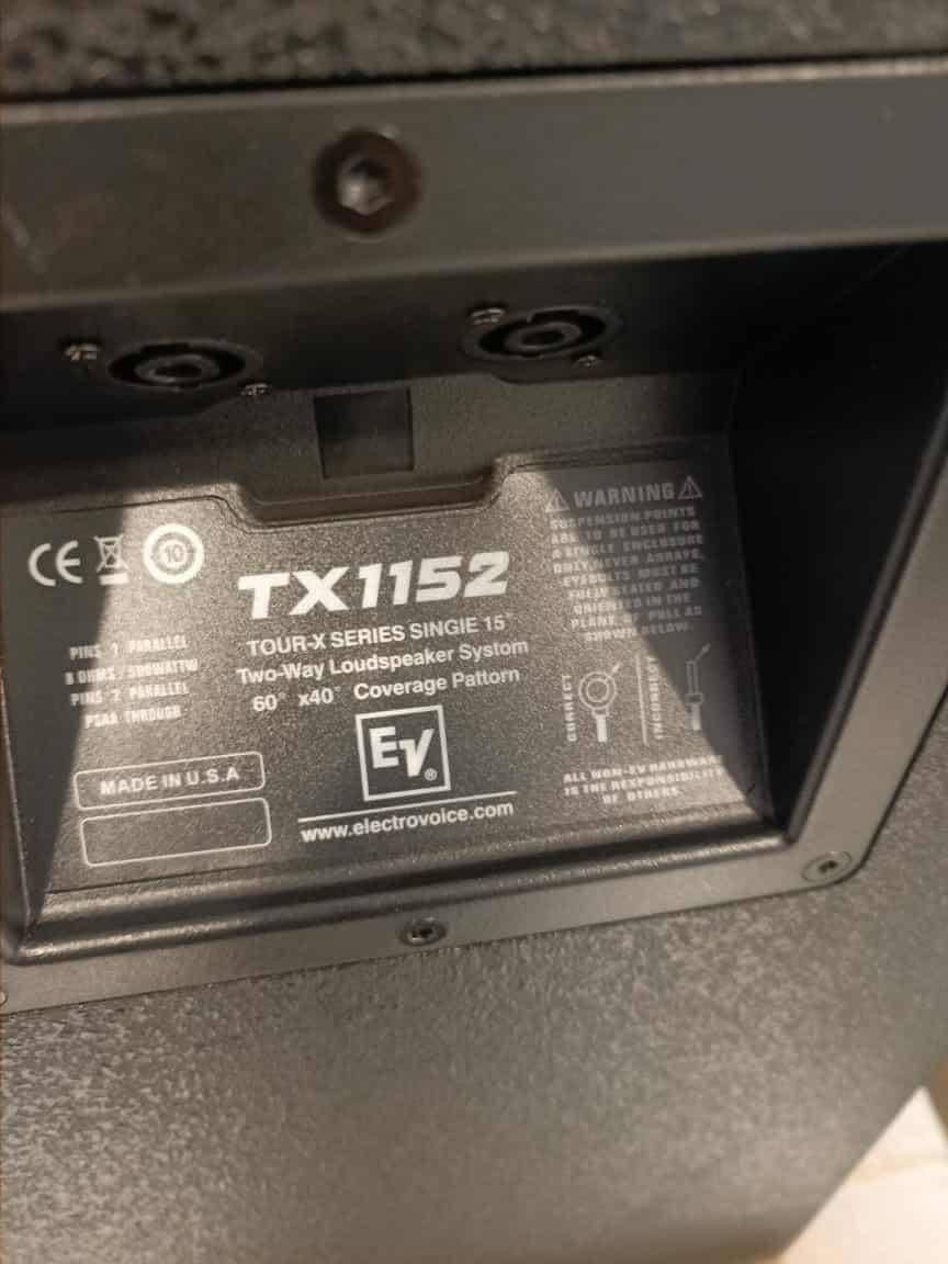 الحمد الله حمدآ كثير🔥🔥
(تجهيز أحد الزبائن في كركوك )
(تجهيز أحد المواكب في السماوة)
سماعه EV الامتياز الدرجه الاولئ 
ضمان درجه اولى 100%🔥
الاسعار مناسبه جدآ جدآ 🔥
مكان المخزن الناصريه 
***********
