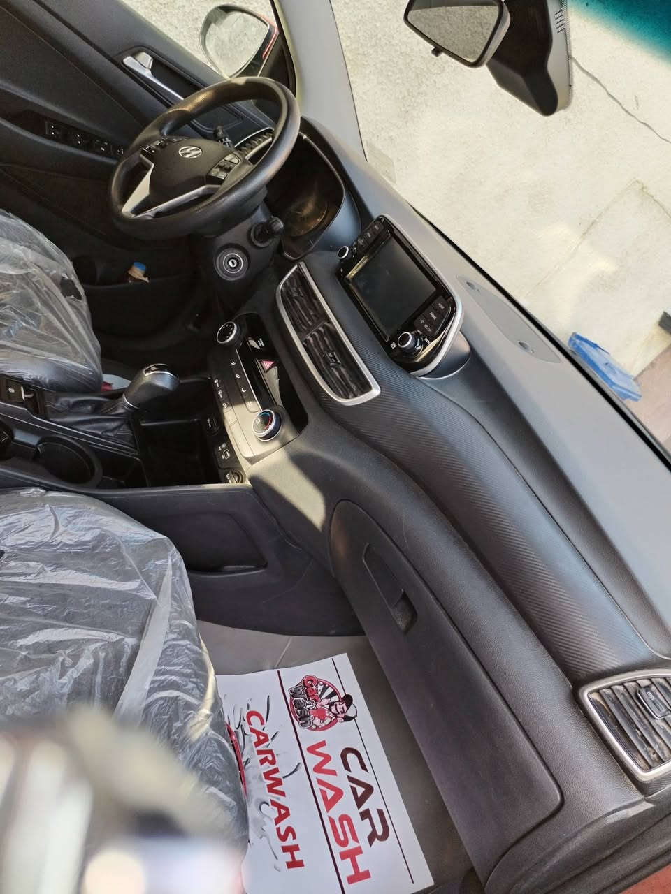 توسان ٢٠١٩ لون كرزي وارد امريكي حادثه بنيد ودعاميه ايرباَك ستيرن ماشي ٨٠ موصفات سياره معروفه رقم بغداد انكليزي بسمي  رقمي *********** سعرها 137
