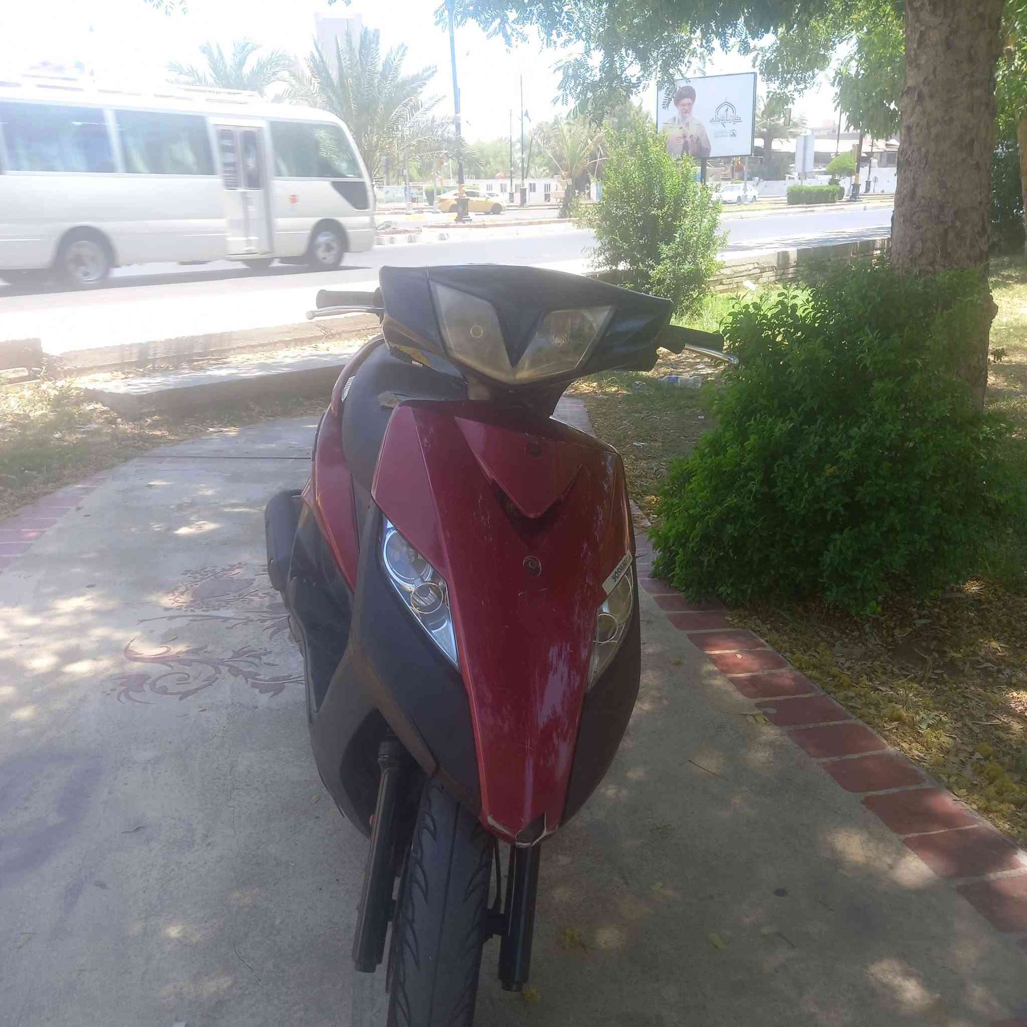 سلام عليكم دراجه ثعلب للبيع مكفوله من ناحيه كهرباء ومحرك قف ستيرن قفل جنطه نكره سلف وخير من الله محركه للإستفسار الاتصال على الرقم  وخط ***********واتساب مكاني دور نواب ضباط قرب مركز شرطه الحريه
