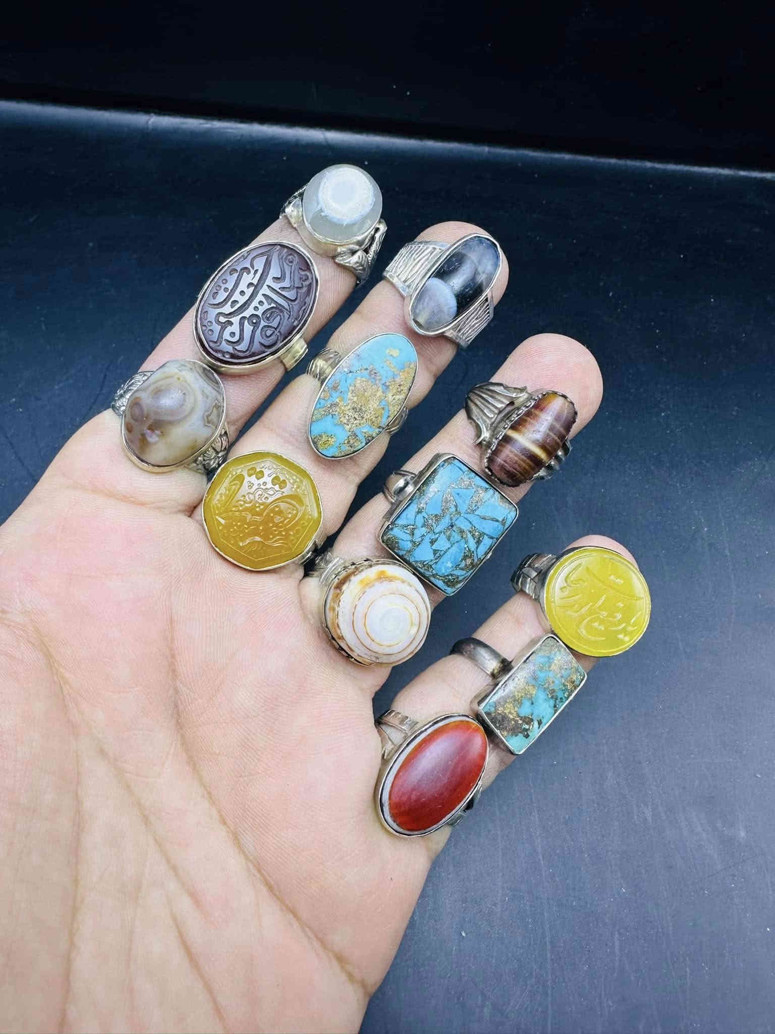 خواتم فضه احجار طبيعيه فضه 925
شرط يوصلك نفس الصوره و جودة احلى 🔥
للاستفسار والطلب مراسله الصفحة او واتساب 
***********🔥
يوجد توصيل لجميع المحافظات/العنوان ناصريه الشطرة
الخان فضيات حسين 💥
