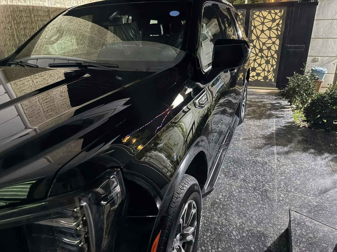 السلام عليكمGMC SLE يوكن 2024 خليجي للبيع ماشيه 53 الف محرك 5300 / رقم بغداد
بصمة / تشغيل عن بعد / شاشة / كامرة / نقطة عمياء
رادار / تحديد مسار / صندوق كهرباء / كراسي كهرباء
نحكمات ستيرن / كروس مثبت سرعة / مانع تصادم
سايد بريك دكمة / ثلاجة سعر 480 وبيه مجال
السيارة مكفولة من الضربة / صبغ / بارد على وضع الشركة مغلفة ppf ومكان الدورة شارع ابو طيارة رقم الهاتف 0771289628///***********
