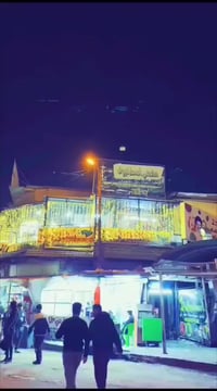 ورحمه الله وبركاته مقهى للبيع سبب البيع فك الشراكه والاختلاف ع الاداره...