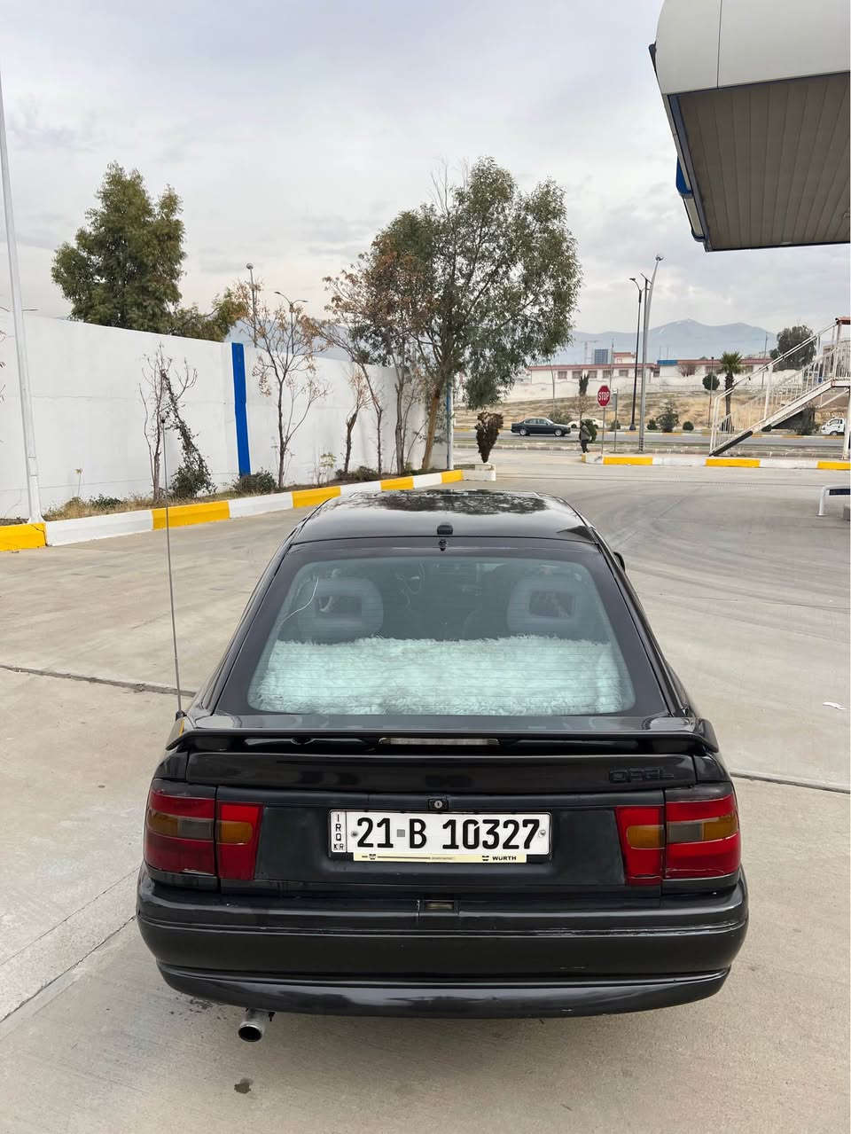 بةناوى خواي گةوره ئوپل جانتا موديل ١٩٩٣ سةنةوى ١١ مانگه بةسةر چوه سةيارةكة مةكينه ٢٠ گير عاديه مةكينه تازه تةشفيته كلاجى مةزبوته گيرو مةكينه بةشةرت سةيارةكة جايزه تازة كامل بوياخ كراوه رزيوى نيه تازة پوليشم كردوه رون و سيوةيلى تازةيه تايةي تازةيه هةموو گيانى مةسرةف كراوه سةيارةكه تةكسيو شت نية دةعمي قورسو سوكيشي نيه زور ريكو پيكه

*********** السليمانية, العراق
