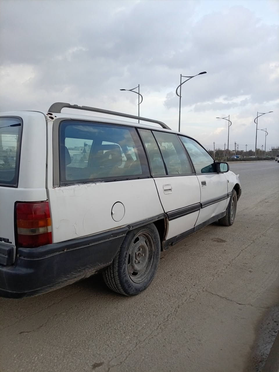 سلام علیکم ئەم سایارەمان هەیە بۆفرۆشتنو ئاڵوگۆڕ ئۆپڵ استێشن بەشەرتی ئەوەی گێڕومەکینە ی عەیبی نەبێت ماشاءاللەی لێبێت لەقووەتی خۆی بێزارە شوێن سلێمانی سعری 17 گەڵا یە مەعامەلە ماڵی فەقیرە


**إذا كنت صاحب هذا الإعلان وتريد حذفه لأي سبب، رجاءا أرسل رسالة إلى الدعم الفني**