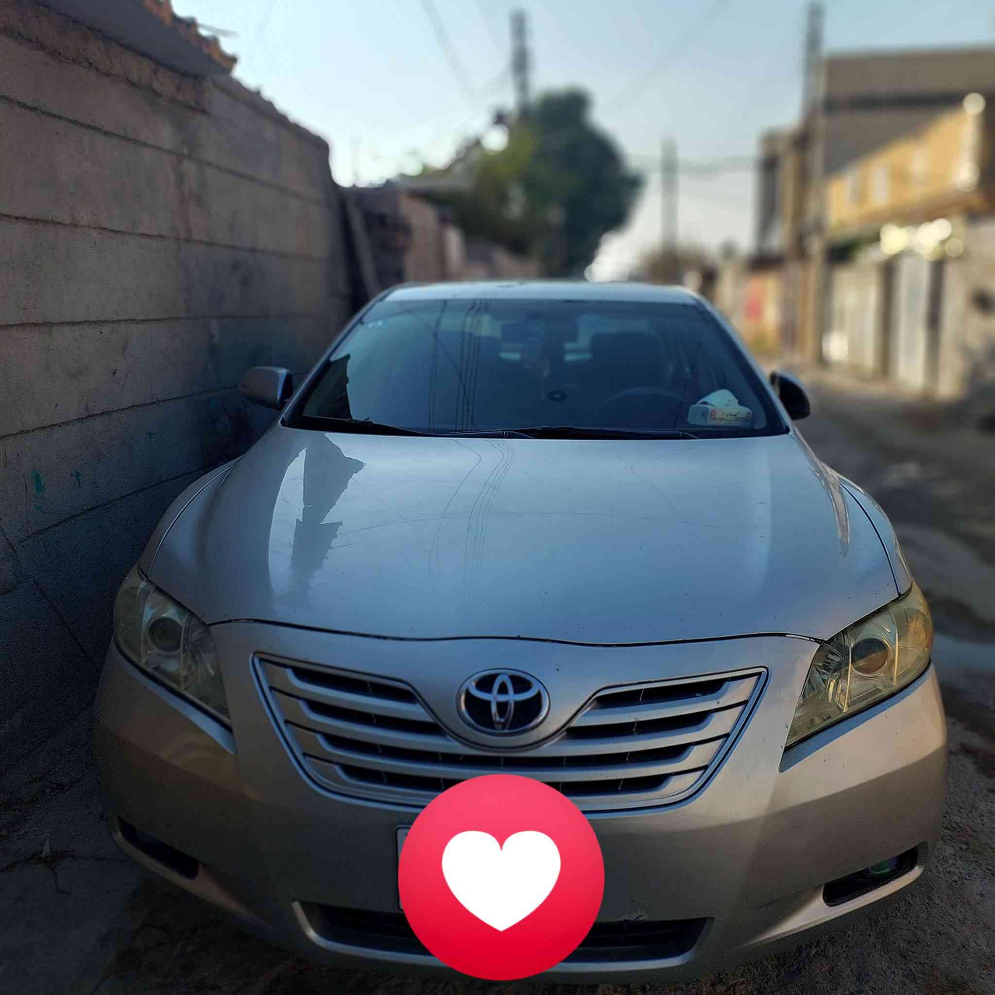 السلام عليكم
كامري ٢٠٠٧ رقم بغداد وارد امريكي 
مصبوغه حزام بدون قماره ولا بنيد 
محرك كير خير من الله تايرات زوج امامي جديد صدر امامي خلفي حادثها فقط جنطه كهربائيات خير من الله ادامه على المحرك فقط الآي بي سي صارله يومين مشتغل دوشمه نظيفه السنويه باسمي تحويل ثاني يوم السعر المطلوب ٩٠ والشراي يتصل على هذه الرقم ***********
