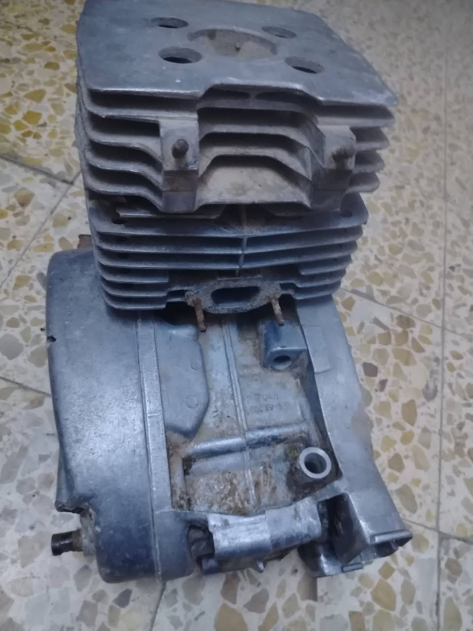 السلام عليكم محرك 81 متروووووك ابيع كووم حديد شرك ملاته بلجيس السعر((((90)))) وبي مجال بصيط كلش مكاني نجف حي ميسان *********** متواجد خاص
