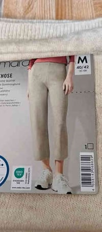 ملابس نسائية ألمانية • غير مستعملة • توصيل