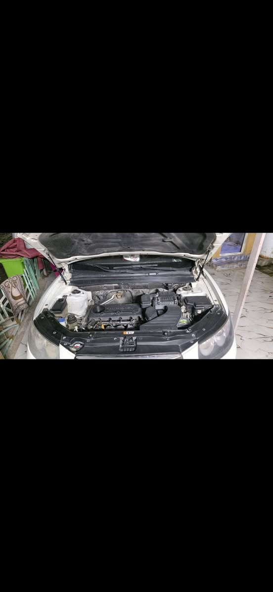 تحيه طيبه 
السلام عليكم رمضان كريم 
سياره سنتافي 
وارد خليجي 
موديل 2012
مكينه 4 اسلندر 
مكينه خير من الله 
سياره كفاله عامه 
سياره فول مواصفات ماعده البصمه 
حداد جديده تخم تاير سياره خير من الله 
سياره رقم بصره رقم جديد بسمي 
سنويه لغايت ال 2027
سعر 155 وبيها ومجال حك الجيه 
انتصال عل رقم *********** القرنة, البصرة
