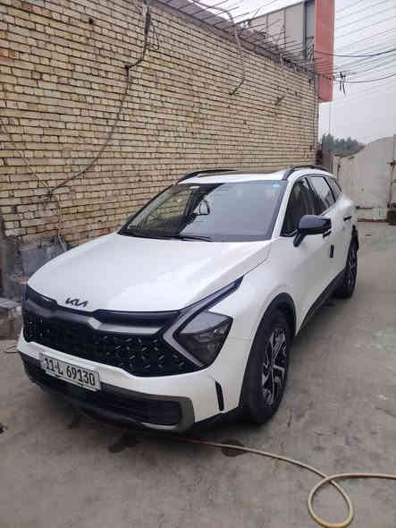 سلام عليكم كية سبورتج 2024 مكفولة كفالة عامة  فول مواصفات. هايبرد لون ابيض بصمة كير ماوس خمس كامرات ((سعرر 218)) (( مكان بغداد عبيدي )) { رقم تليفون ***********
