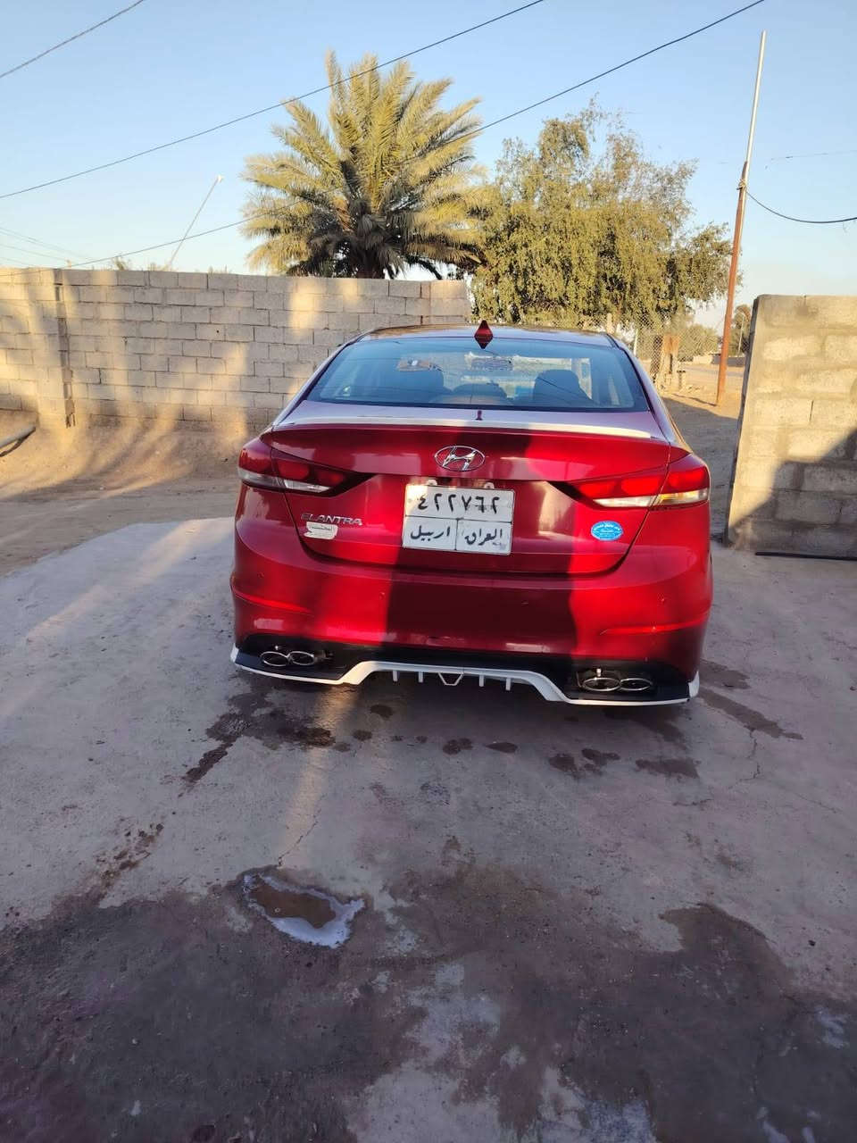 السلام عليكم 
مرخصت الادمن 
انترة  موديل  2017 
وارد امريكي 
مكينه  2000 دوش 
كير AT المرغوب 
طخه  بل بنيد  شبر  والدعاميه  بدله 
والجاملغ  الخلفي  طخه  شبر 
 تحكمات  استيرن 
كامره  خلفيه 
رقم اربيل 
السيارة  ليبل  واحد 
السعر 120 وبيها مجال 
الهاتف /***********
